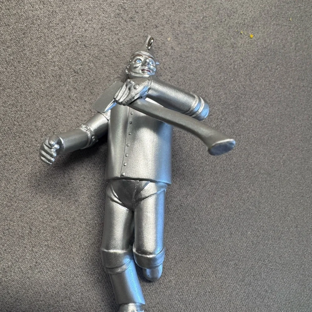 Wizard of Oz Ornaments - Picture 11 of 13